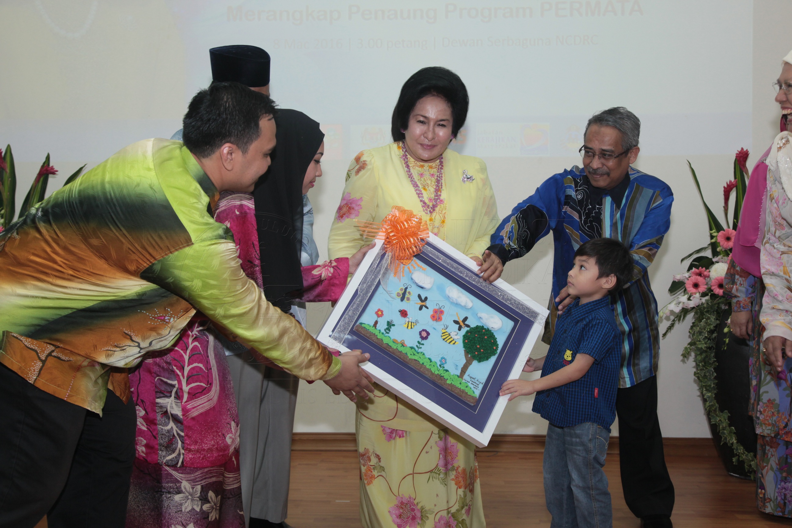 PRO16 32 NCDC IMG 0952